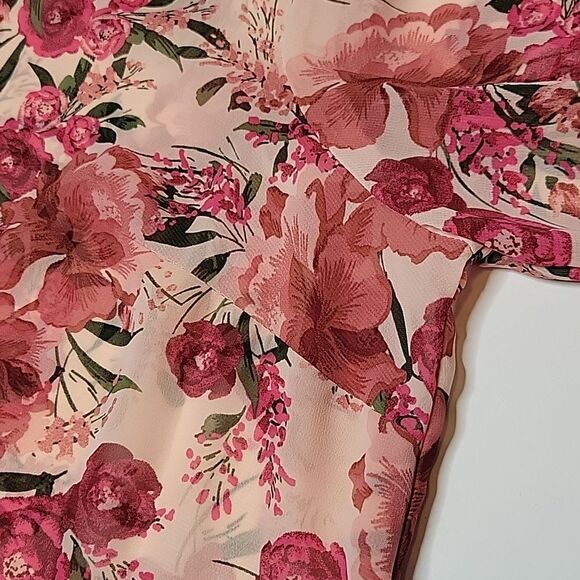 2X TORRID LIGHTWEIGHT CHIFFON FLORAL LONG SLEEVE PINK RED BLOUSE TOP - Picture 5 of 10